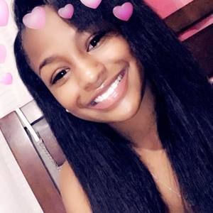 Meet your Posher, Nickedra